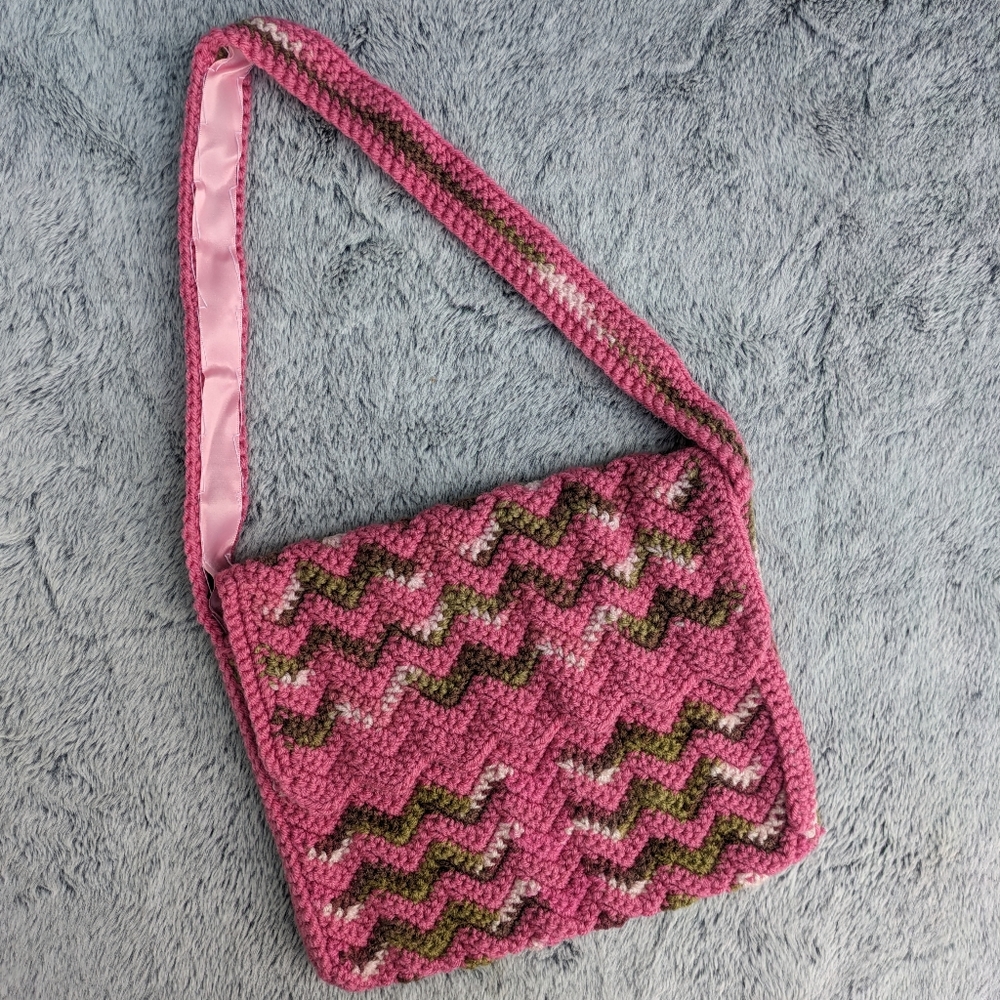 Handmade Crocheted Ripple‎ Shoulder Bag Pink & Green